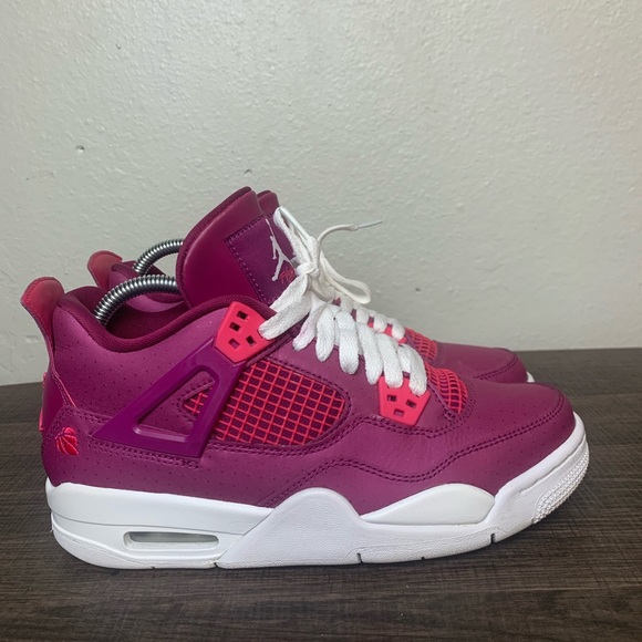 Jordan Shoes - Jordan 4 Retro Valentines Day (2019)GS Womens 8.5